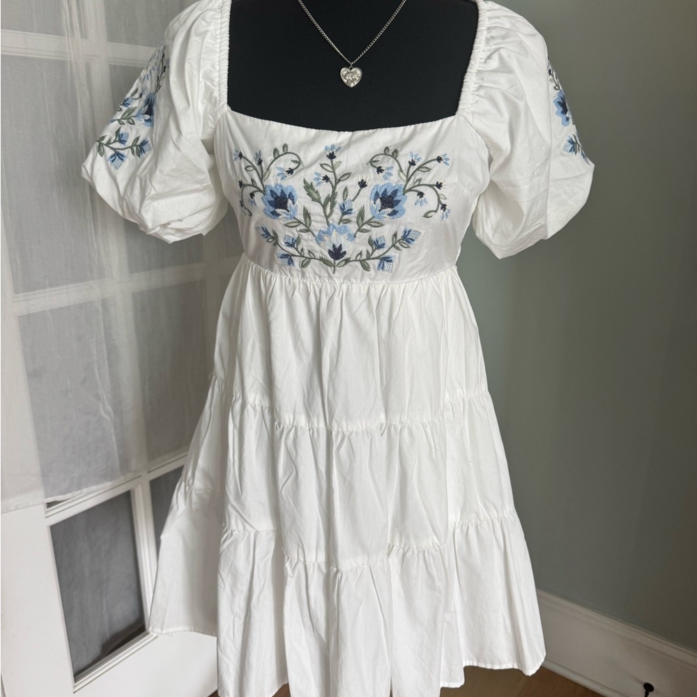NWT Francesca's Collections White and Blue Mini Sundress size small